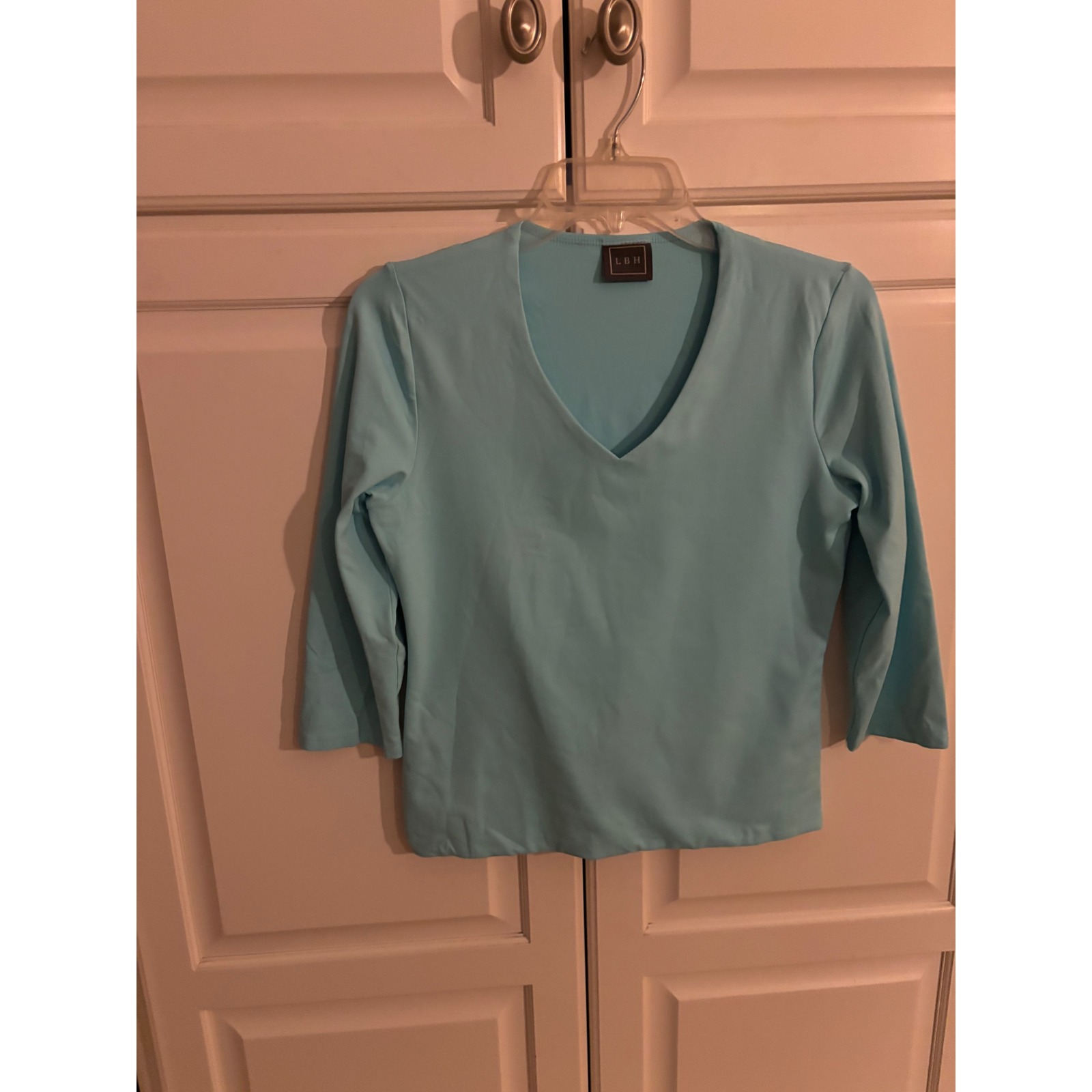 Lbh Womens Light Blue V-Neck 3/4 Sleeve Tactel Nylon Spandex Athletic Top Size S